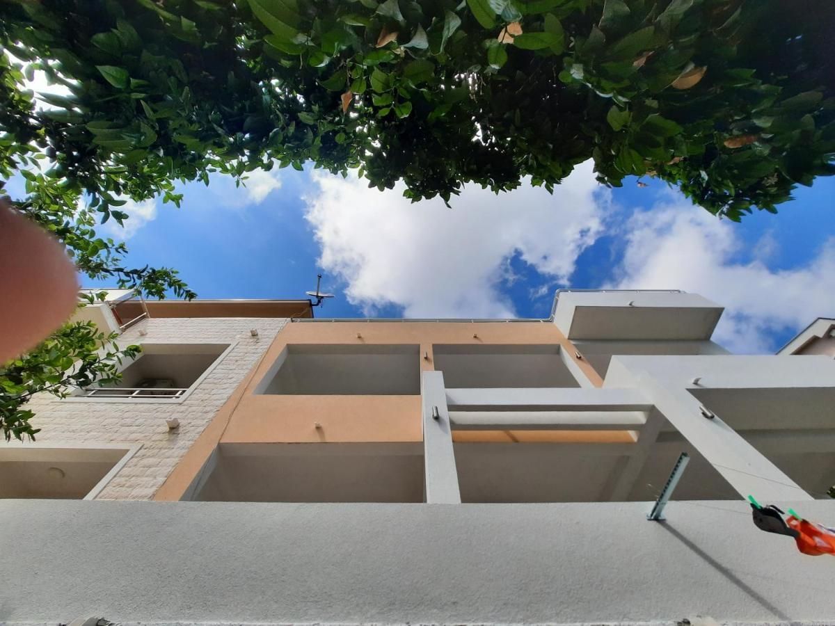 Jupo Apartment *