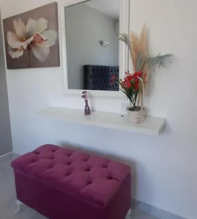 Studio Apartments Jupo Ulcinj Exterior photo