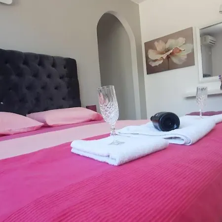 Studio Apartments Jupo Ulcinj Exterior photo
