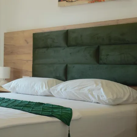 Studio Apartments Jupo Ulcinj Exterior photo